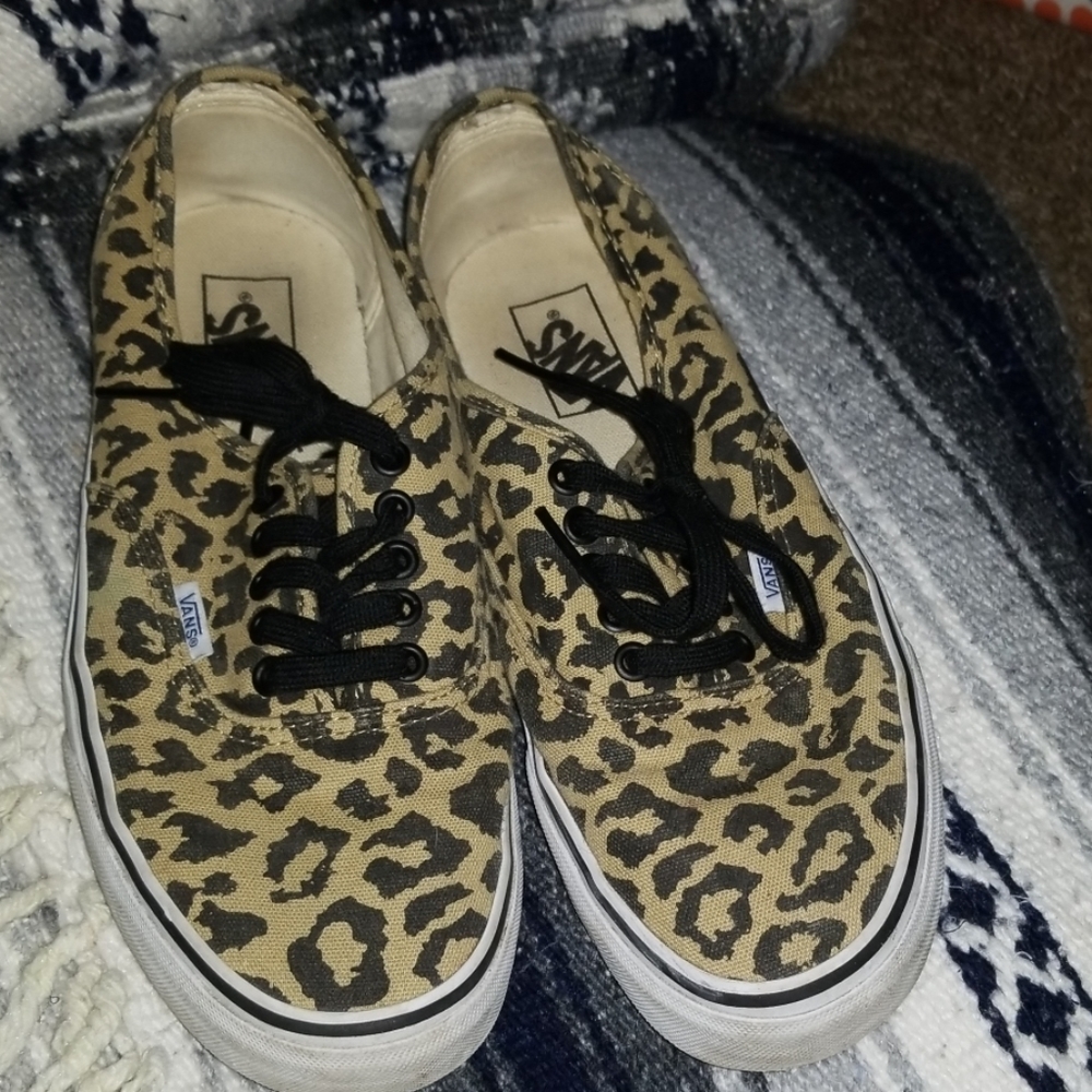Van's